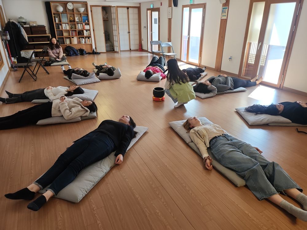Yoga practice at the temple, Seoul